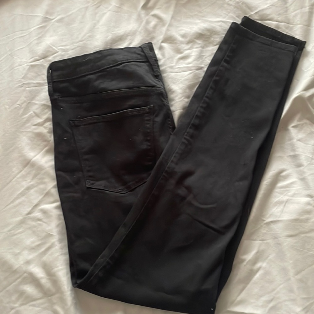 NWOT- universal thread high rise skinny